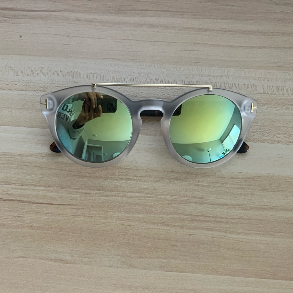 STORY Green Tinted Sunglasses